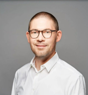 Sebastian Lange